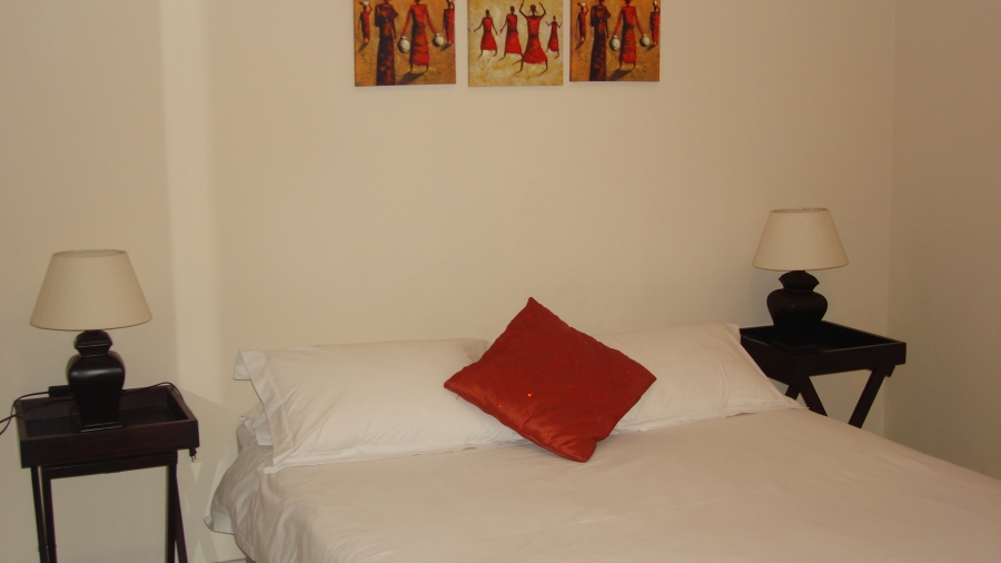 1 Bedroom Property for Sale in Zonnebloem Western Cape